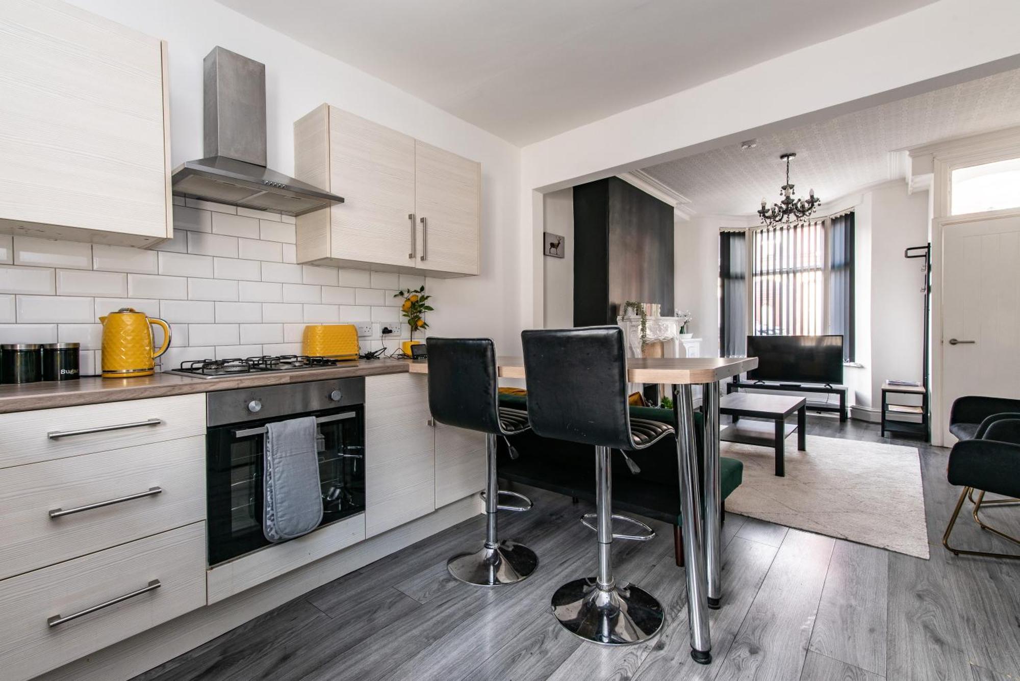 2 Bed House Close To Liverpool & Everton Stadiums Εξωτερικό φωτογραφία