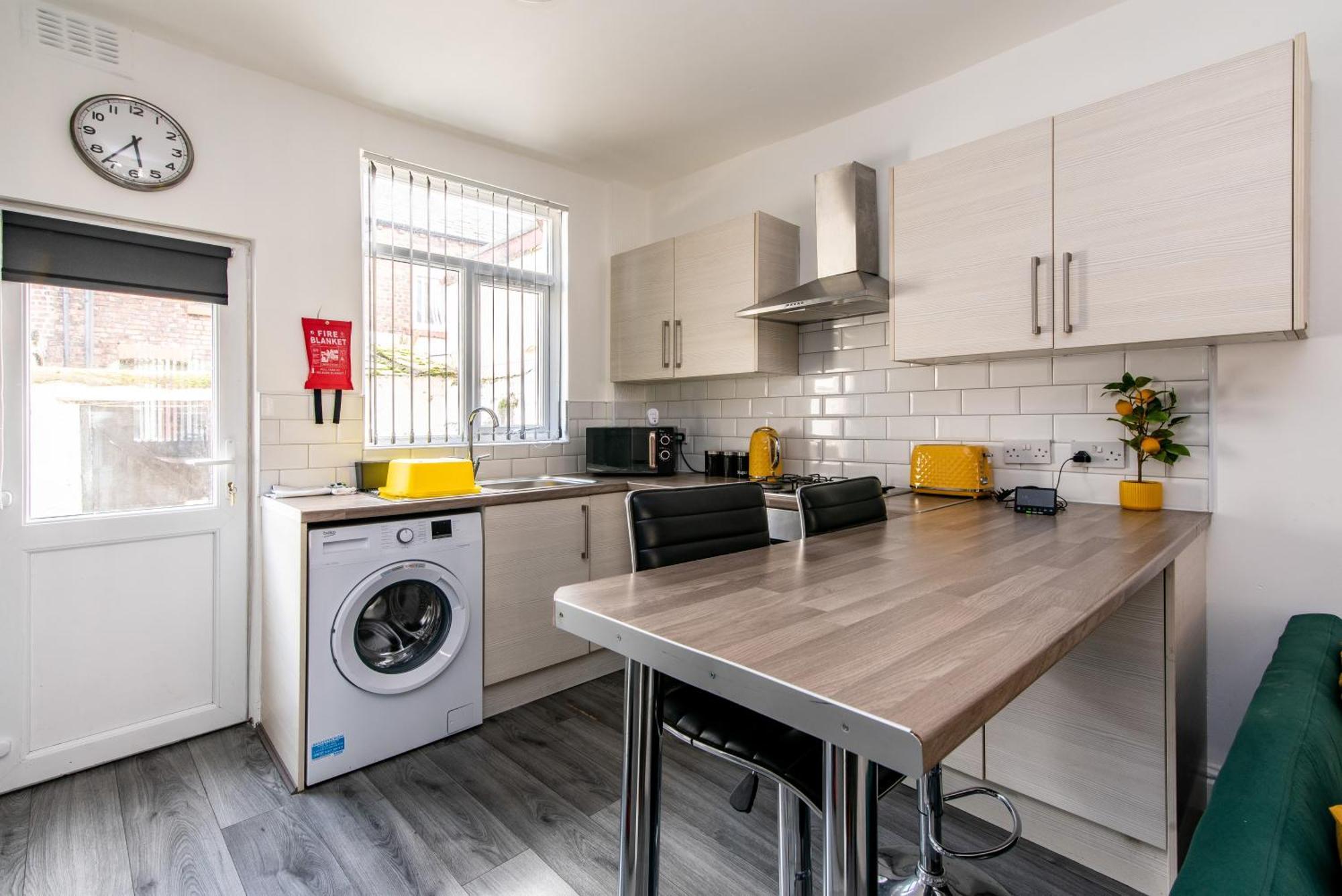 2 Bed House Close To Liverpool & Everton Stadiums Εξωτερικό φωτογραφία